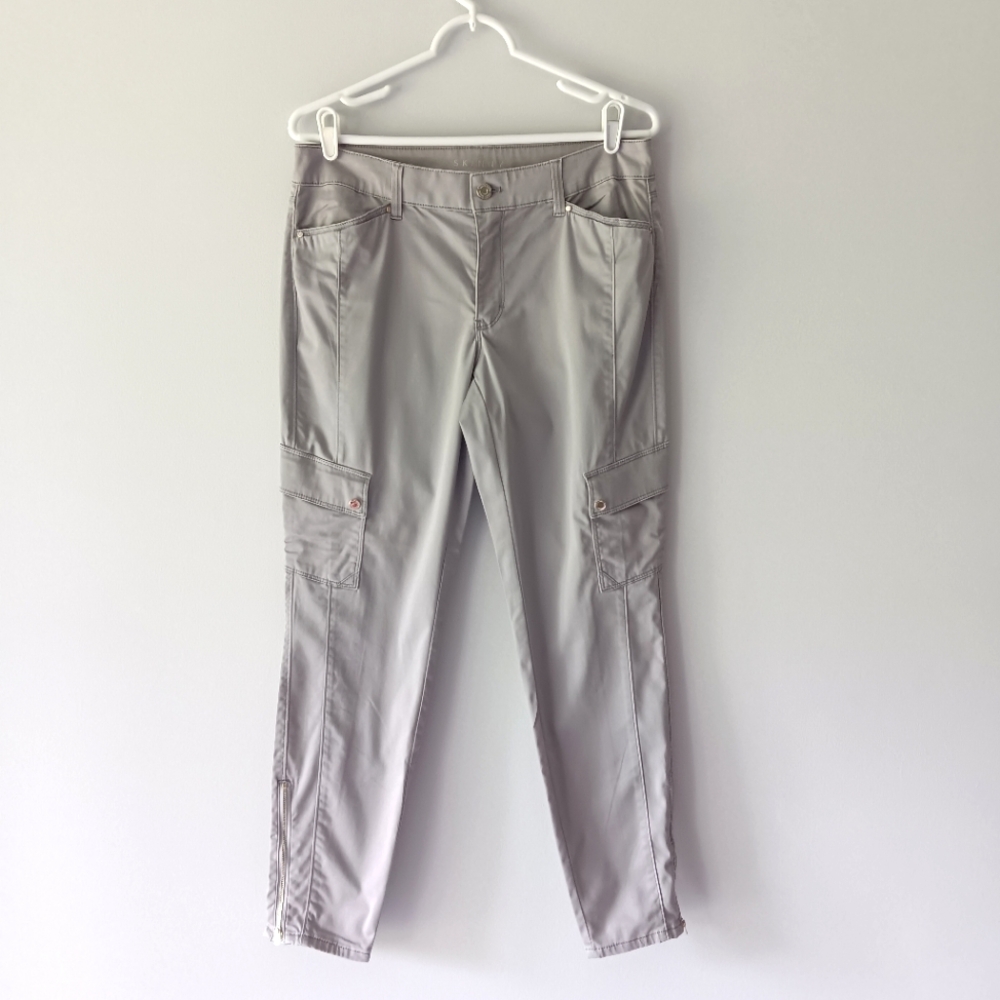 White House Black Market The Skinny Zipper Ankle Pant Dress Silver Grey Size 8